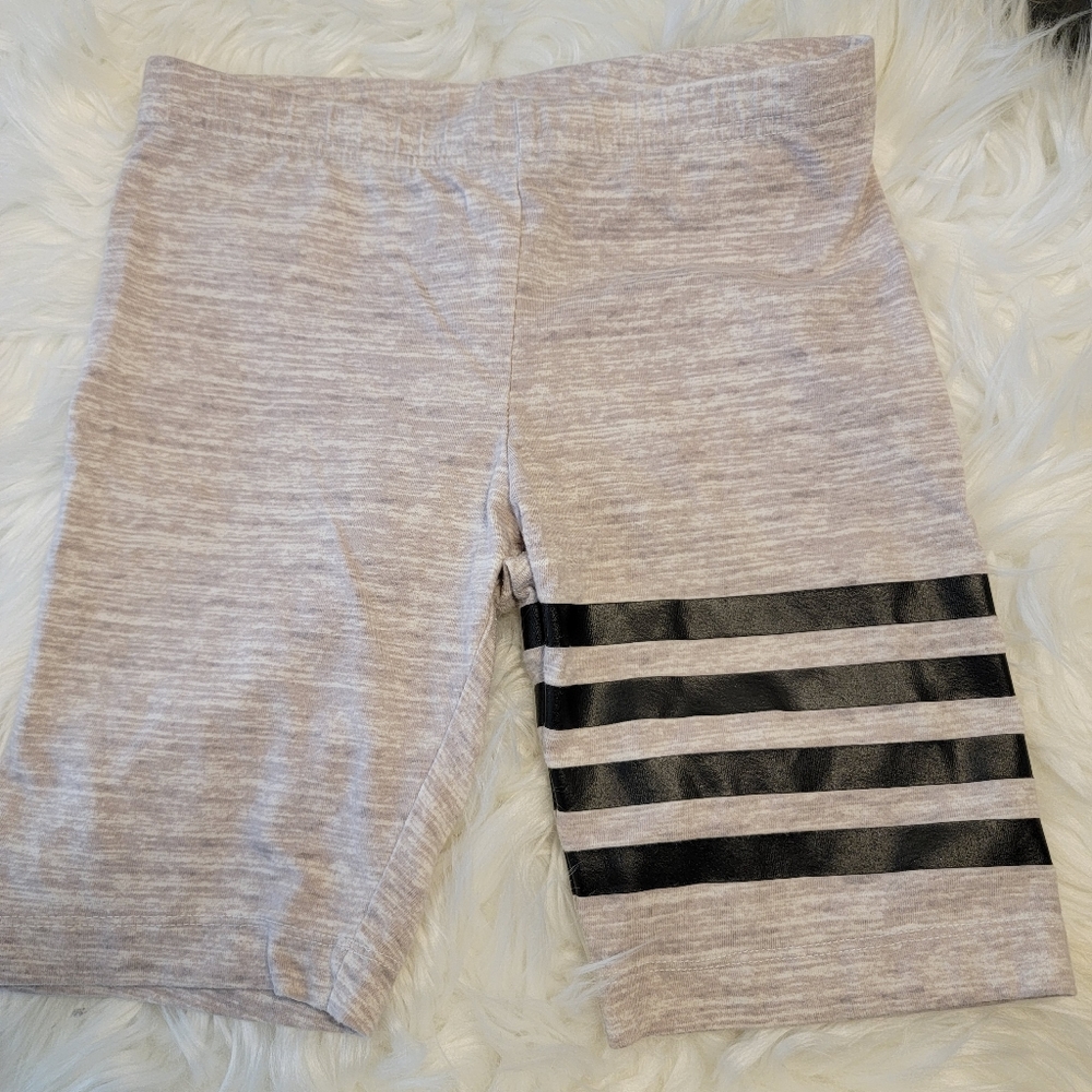 Girls shorts 8
